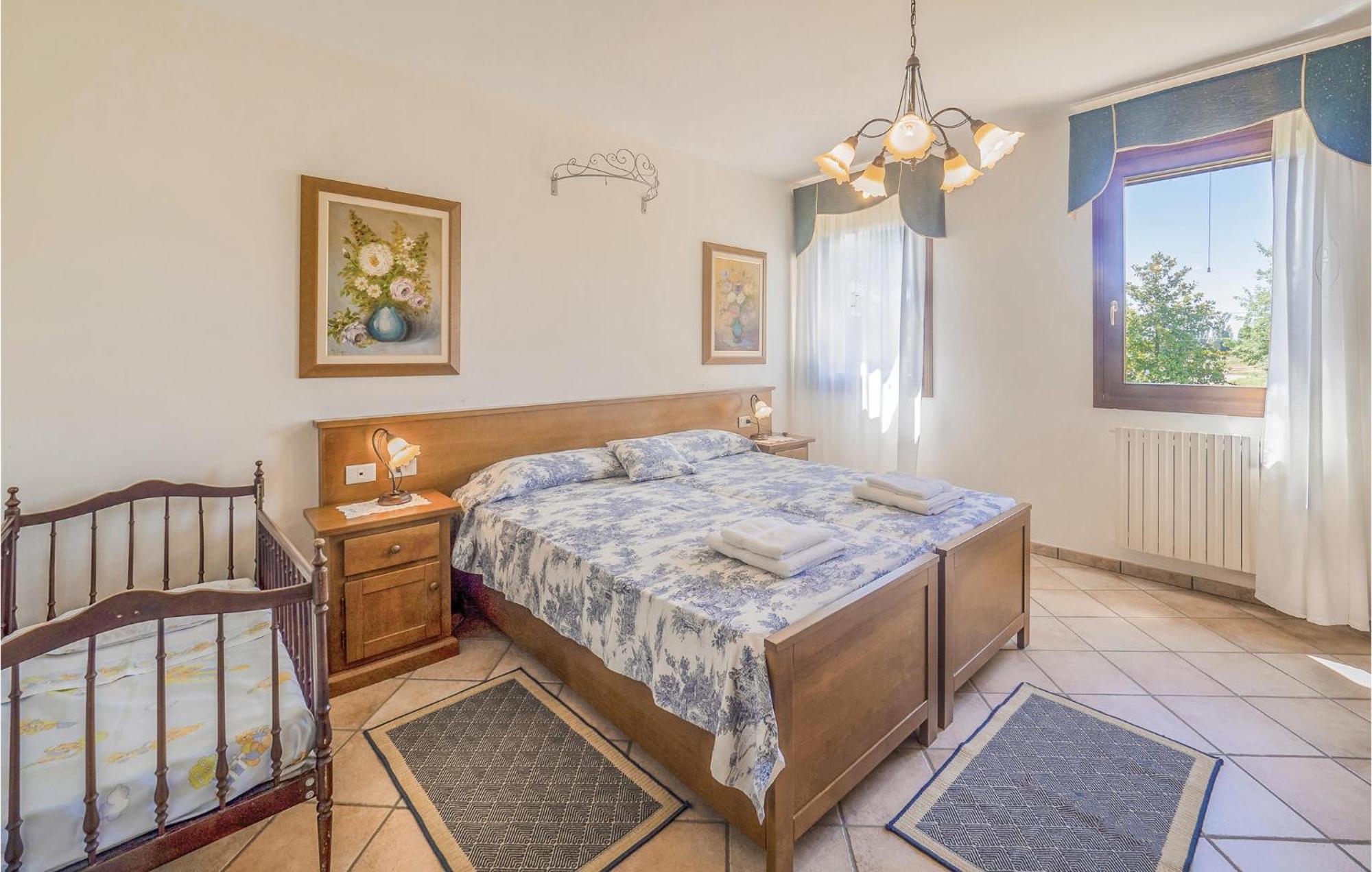 Awesome Home In Ariano Nel Polesine With Kitchen San Basilio Zewnętrze zdjęcie