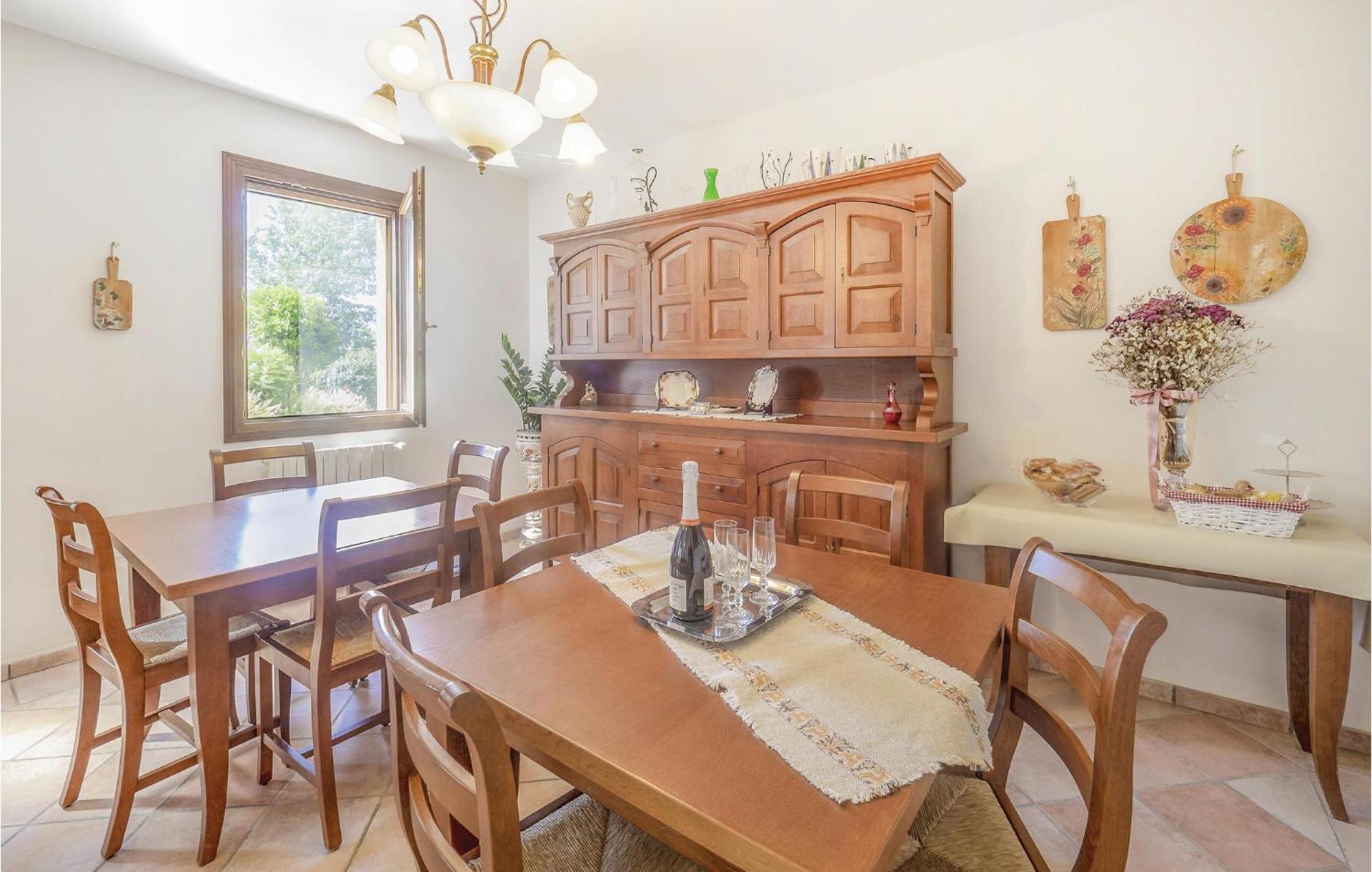 Awesome Home In Ariano Nel Polesine With Kitchen San Basilio Zewnętrze zdjęcie